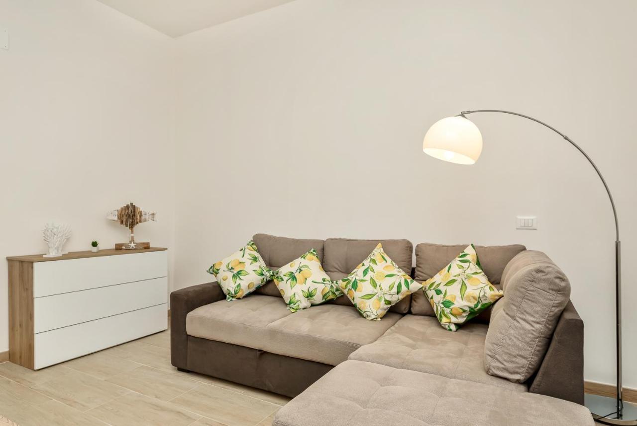 La Spezia - New Home With Netflix & Free Parking Exterior photo